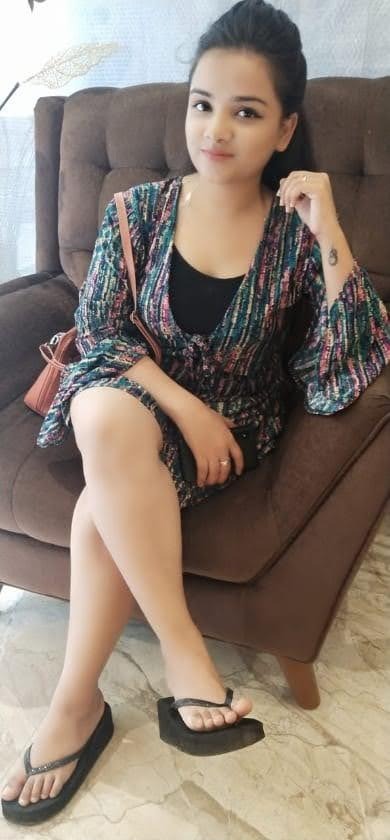 Call Girls service in Lemon Tree Hotel